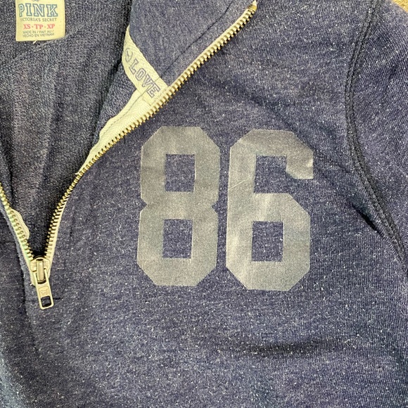 PINK Victoria’s Secret blue love pink sweater - Picture 6 of 6